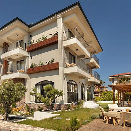 Zoi Cunda Hotel Buitenkant foto
