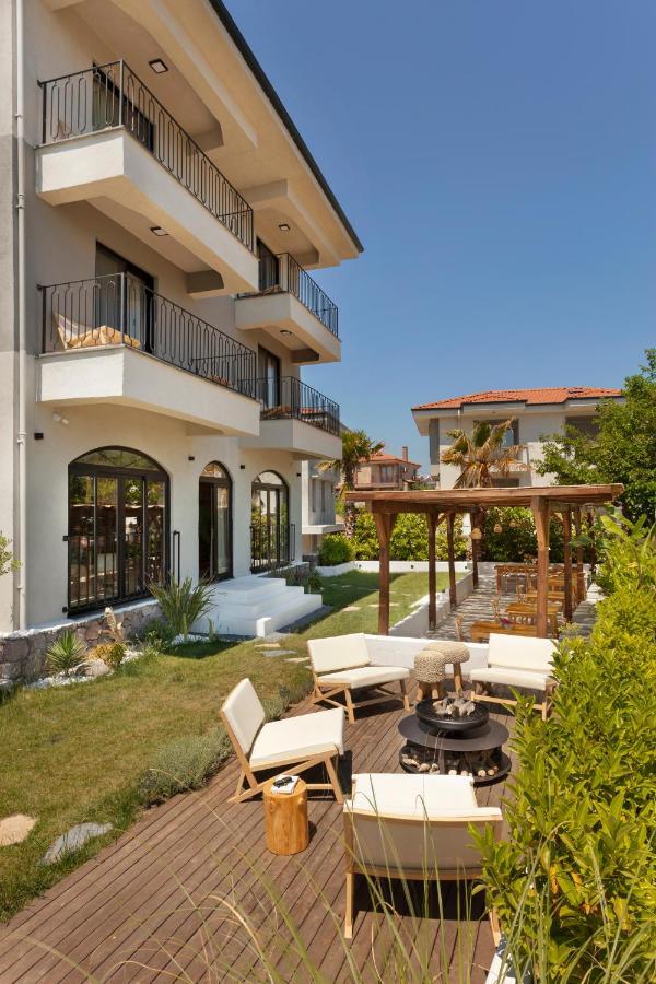 Zoi Cunda Hotel Buitenkant foto